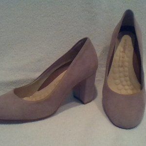 Naturalizer Shoe, Size 7W, Tan